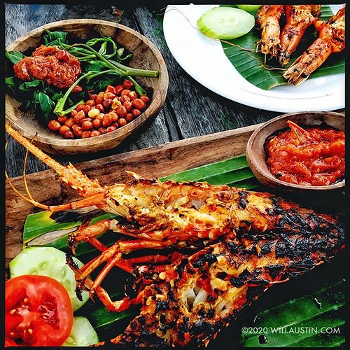 My first taste of Balinese cuisine - lobster, prawns, gree… | Flickr