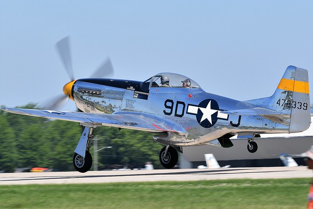 North American P-51D Mustang 44-72339 USAAF NL51JC 472339 The aircraft is named The Brat lll