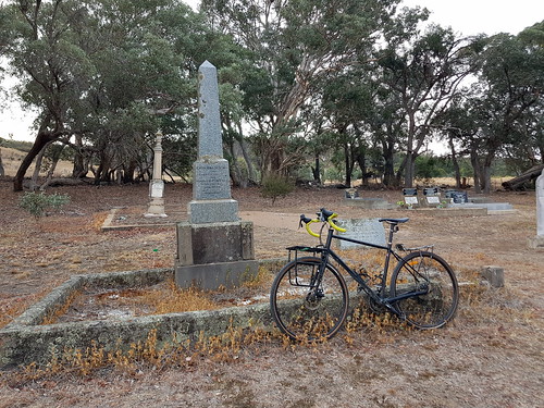 bicycle cemetery specializedawol wearegoingawol aus australia geo:lat=3490027778 geo:lon=14908472222 geo:zip=2582 geotagged greenfields newsouthwales yassriver