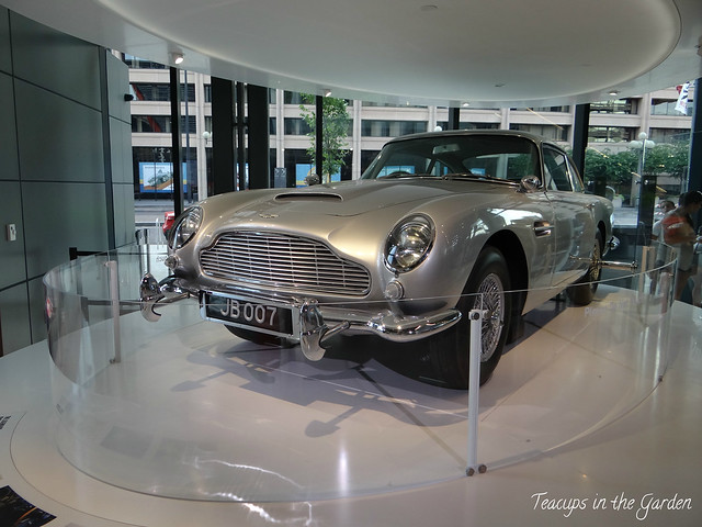 35-Spy Museum-James Bonds car