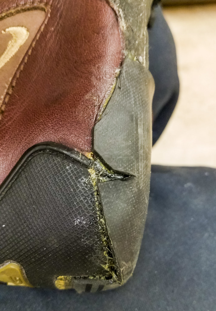 Crumbling soles on my Nike Hiking Boots | I dug these 20 or … | Flickr