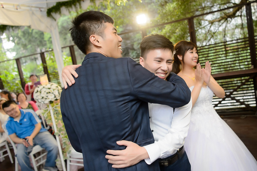 [婚禮攝影]國威漢妮 文定迎娶晚宴@青青食尚花園會館-最專業的團隊完成每場完美婚禮紀錄，拍的不只好更要快! #婚攝作品
