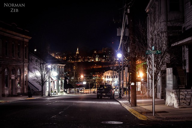 When everyone sleeps, I own the night😊 - Nocturnal Views -  A blustery night in Phillipsburg, New Jersey. - - - - - - - - #phillipsburg #nj #newjersey #usa #night #street#landscape #car #city #road #dark #latenight #winter #cold #freezing #breezy #b