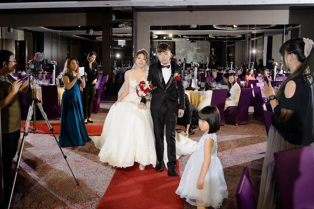 [婚禮攝影]婉鈴駿勳 文定迎娶午宴@中和華漾飯店-最專業的團隊完成每場完美婚禮紀錄，拍的不只好更要快! #婚禮紀錄