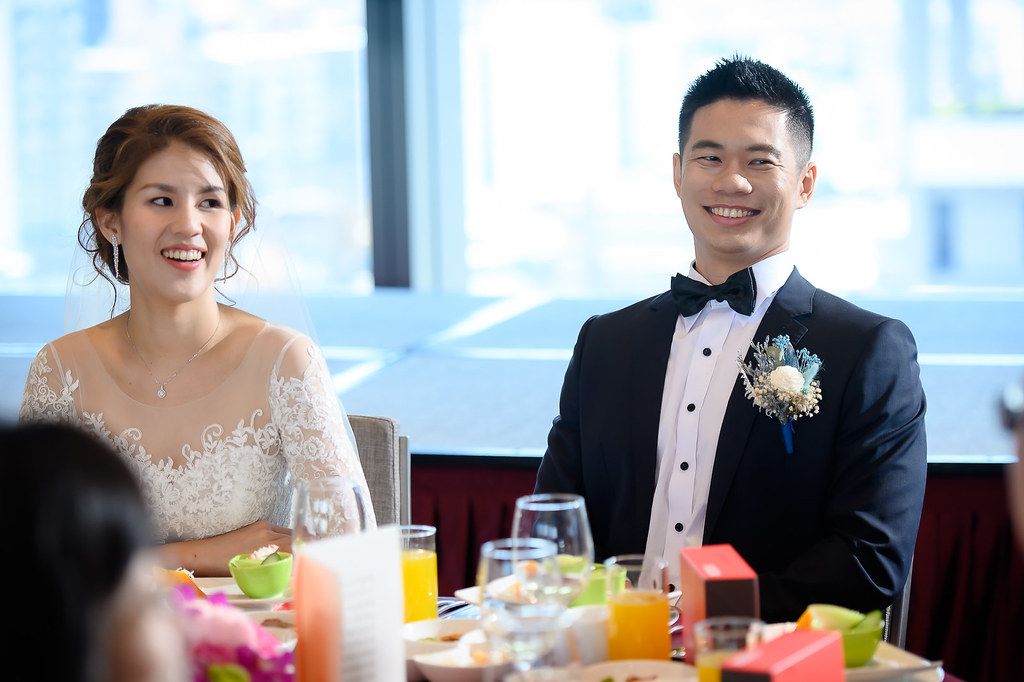 [婚禮攝影]孟桓譽璇 幸福午宴@格萊天漾大飯店-最專業的團隊完成每場完美婚禮紀錄，拍的不只好更要快! #台北婚攝