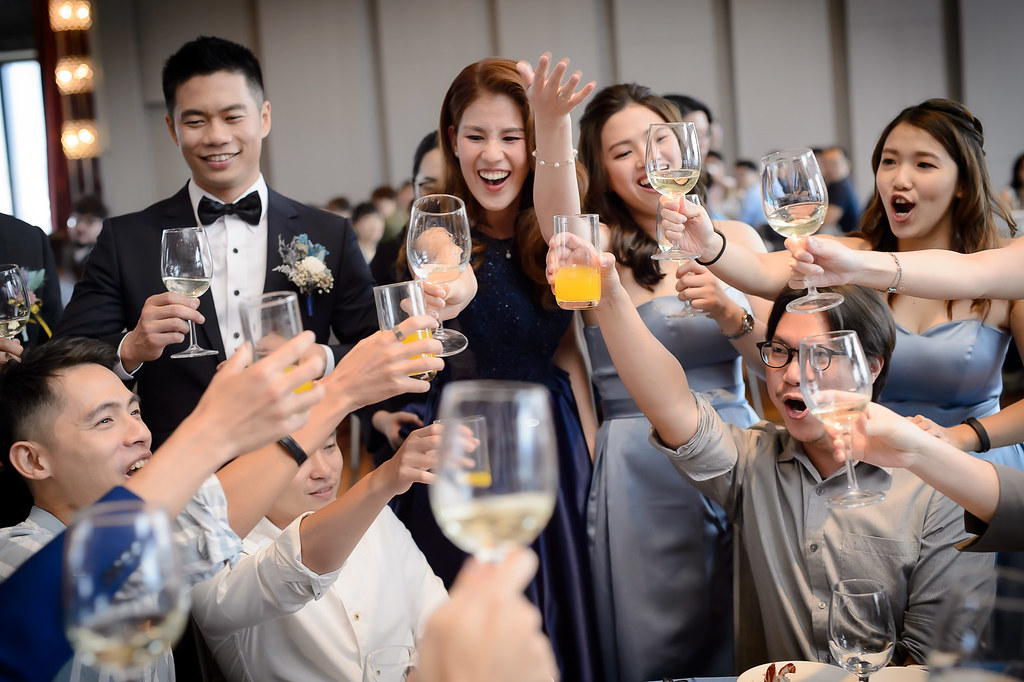 [婚禮攝影]孟桓譽璇 幸福午宴@格萊天漾大飯店-最專業的團隊完成每場完美婚禮紀錄，拍的不只好更要快! #婚攝