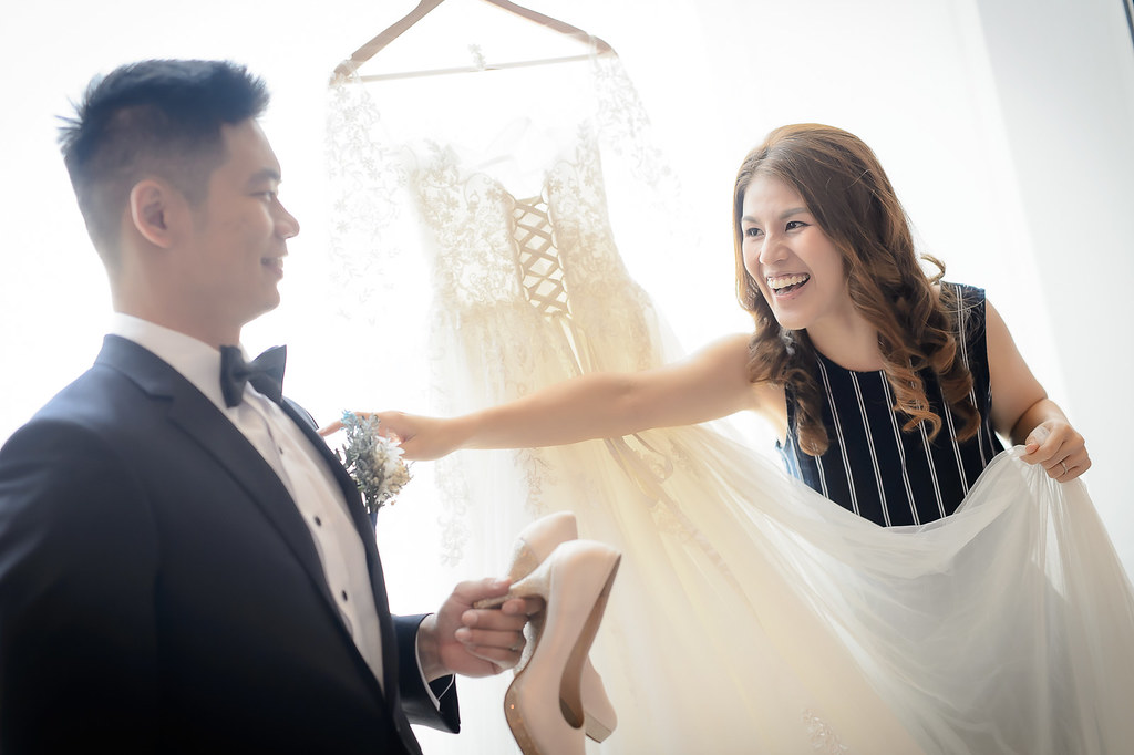 [婚禮攝影]孟桓譽璇 幸福午宴@格萊天漾大飯店-最專業的團隊完成每場完美婚禮紀錄，拍的不只好更要快! #即拍即印