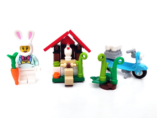 LEGO Iconic Easter Bunny House (853990)