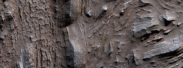 Mars - Central Uplift of an Impact Crater