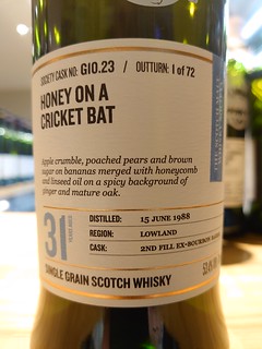 SMWS G10.23 - Honey on a cricket bat