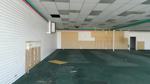 dollartree interior abandoned closed dead empty former old vacant ahoskie nc northcarolina