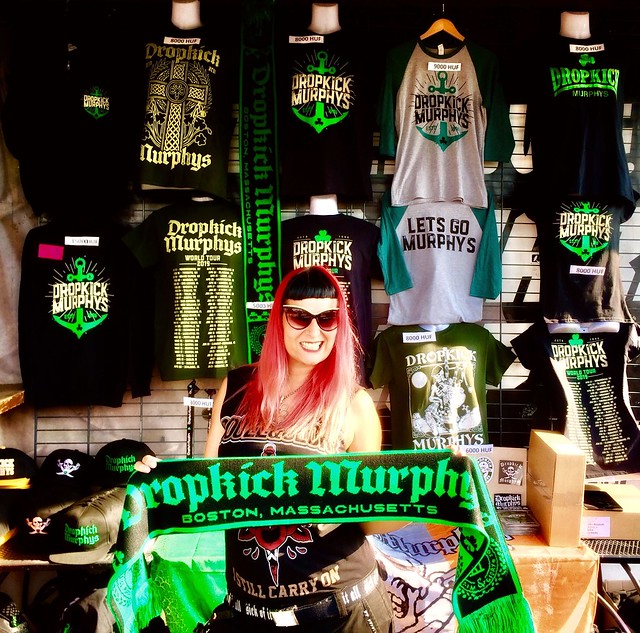 Julia Carina merchandiser tourmerch hardcore punk rock metal merch