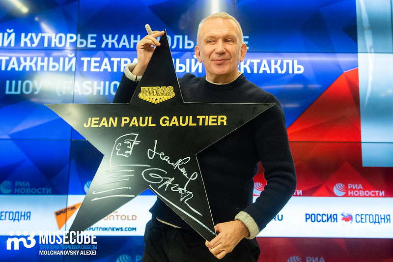 Jean-Paul Gaultier-075-DUX_7004-Molchanovsky-Alexei