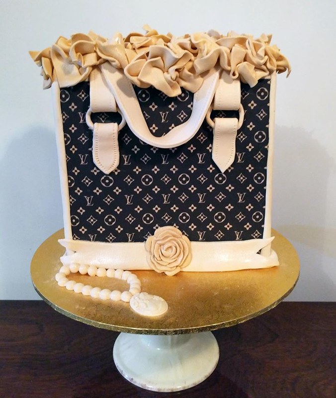 Handbag Cake by Myrna Cake Decorating