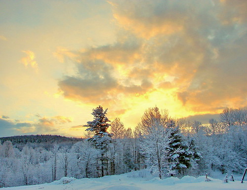 sunrisewintersnowvermont