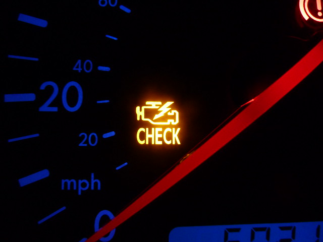 Oil Change Indicator – Cause And Pros