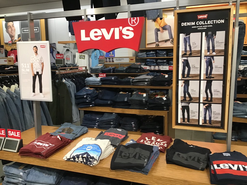 Levis | Levis, Kohl's, Pic by Mike Mozart /Mike… | Flickr
