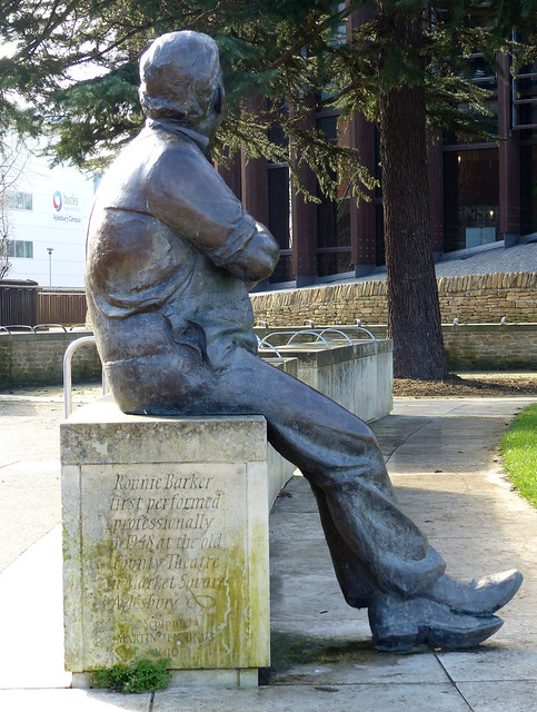 Ronnie Barker Sculpture, Aylesbury 2020