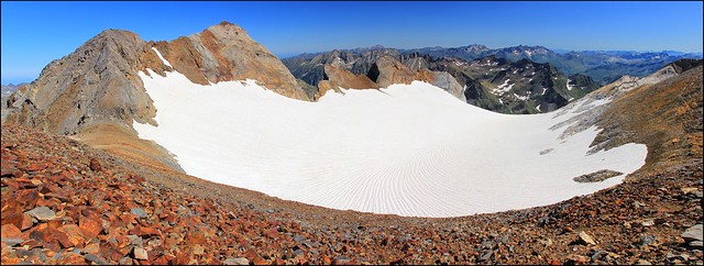 Ossoue glacier,  Mount Vignemale, 3298m, french Pyrénées, France.