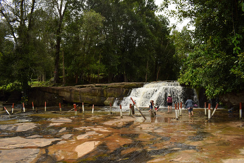 cambodia camboya banteaysrei កម្ពុជា បន្ទាយស្រី phnomkulen phnomkulennationalpark ឧទ្យាន​ជាតិ​ភ្នំ​គូលែន paisaje landscape phnomkulenwaterfall cascada water waterfall agua
