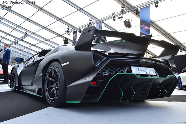 Lamborghini Veneno Roadster 2015