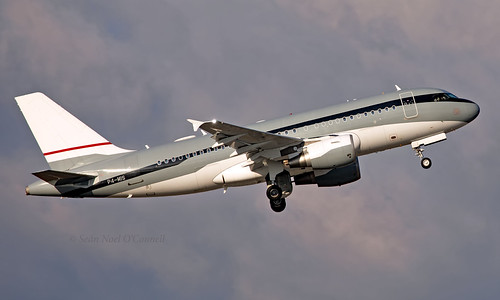 P4-MIS - Airbus A319-115X(CJ) - ZRH | by Seán Noel O'Connell