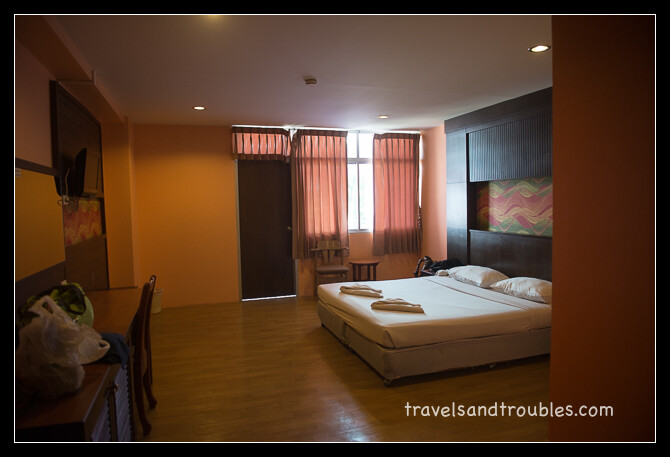 Trang Hotel 348