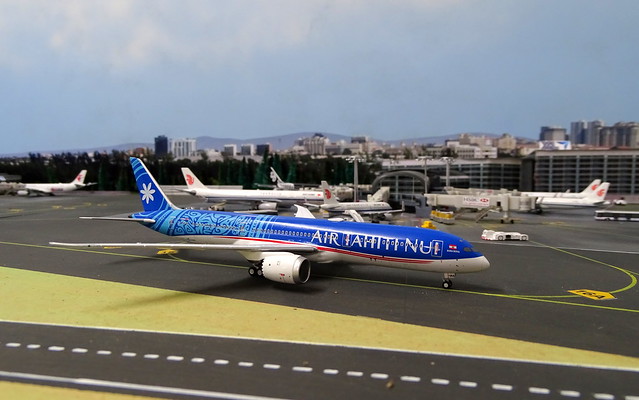 Air Tahiti Nui Boeing 787-9 F-OVAA @ Xin Long Intnl Airport