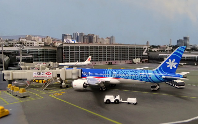 Air Tahiti Nui Boeing 787-9 F-OVAA @ Xin Long Intnl Airport