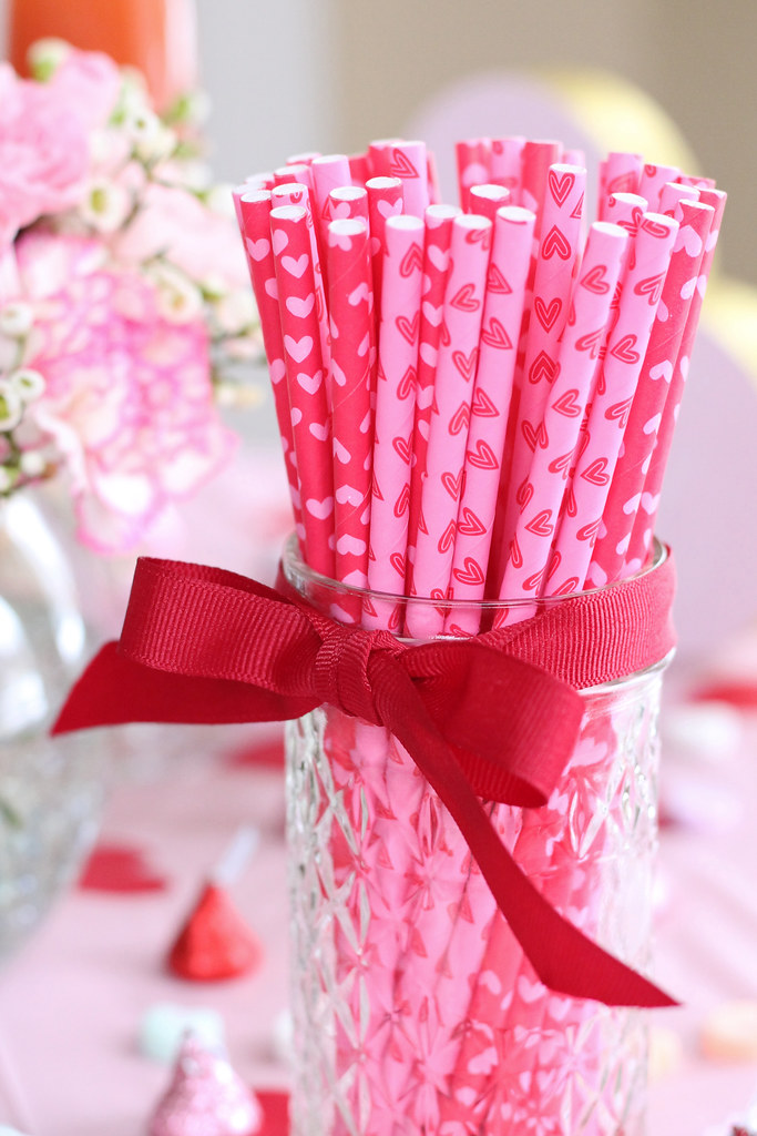 valentine straws