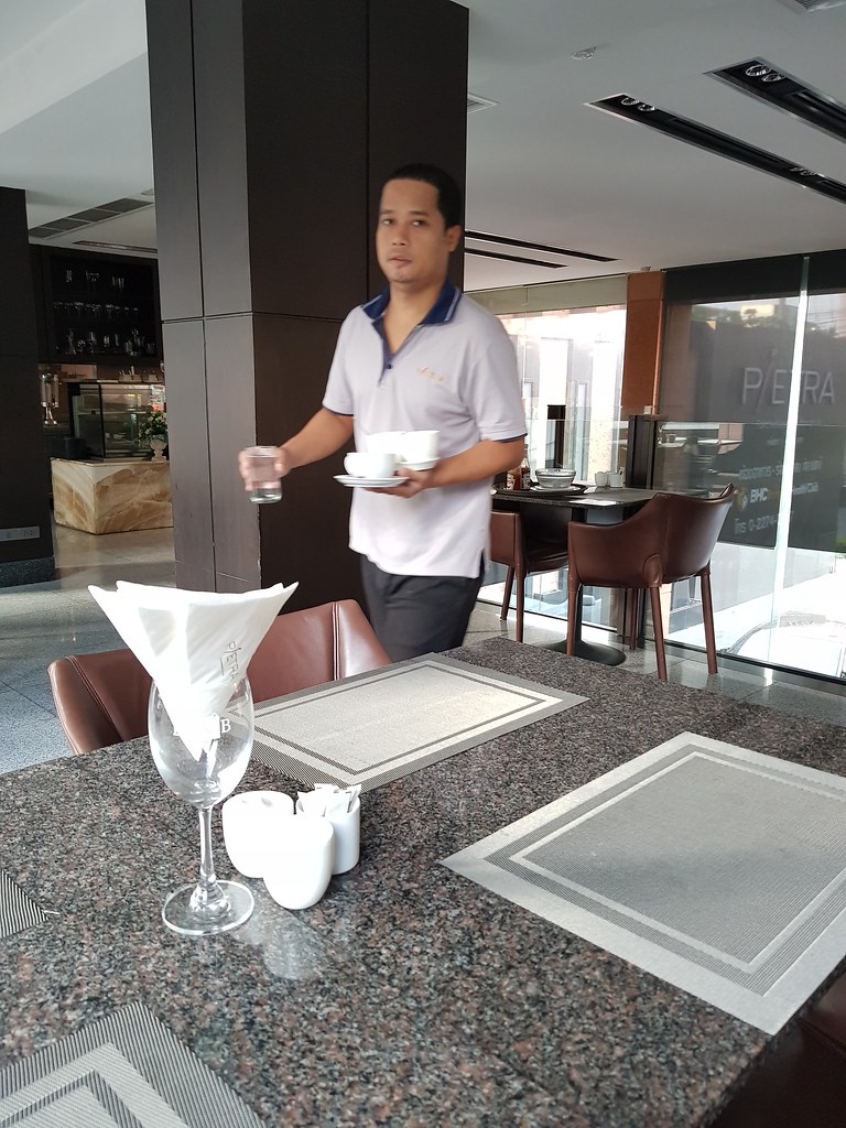 西式早餐 Western Ala Carte Breakfast @ Pietra Hotel, Bangkok