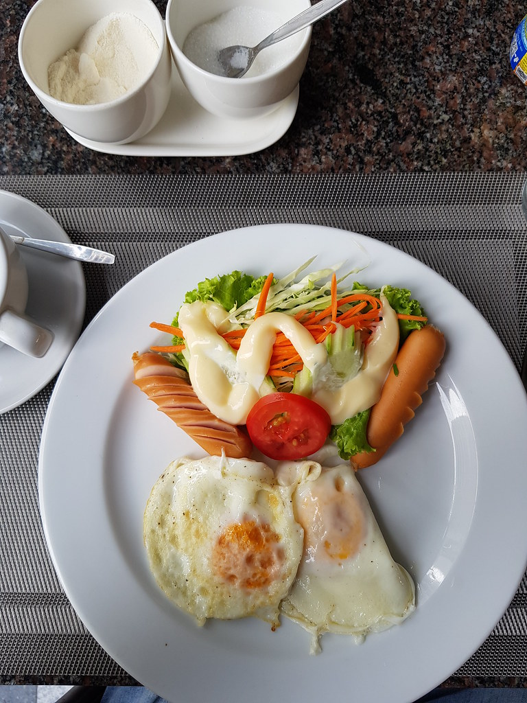 西式早餐 Western Ala Carte Breakfast @ Pietra Hotel, Bangkok