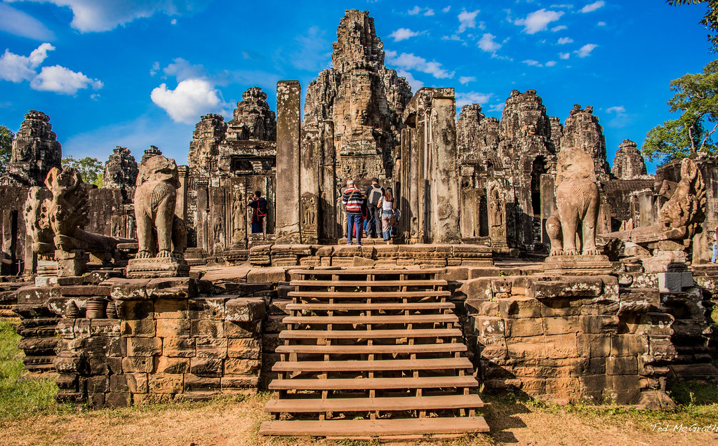 2019 - Cambodia - Siem Reap - Bayon Temple - 5