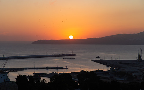 122 TÁNGER 2019.06.21 by JCM Photo, Place: Tangier, 🇲🇦 Morocco
© Juan C. Moñino, 2019maroc morocco amanecer luzdeamanecer marruecos su