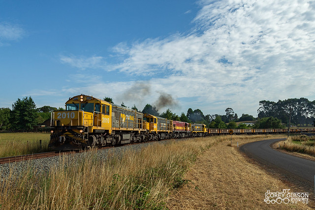 Empty mineral ore train #677 with locomotives 2010, 2006, 2009 & 2002