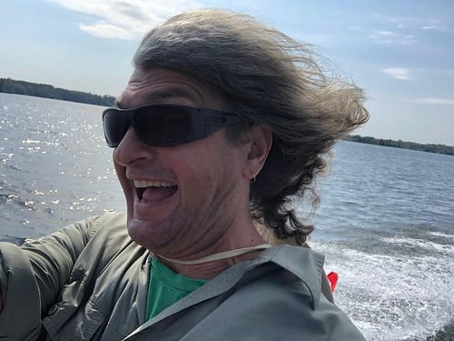 Westport - Pierres hair in the wind