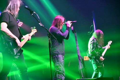 Why You Need to See Queensrÿche Live