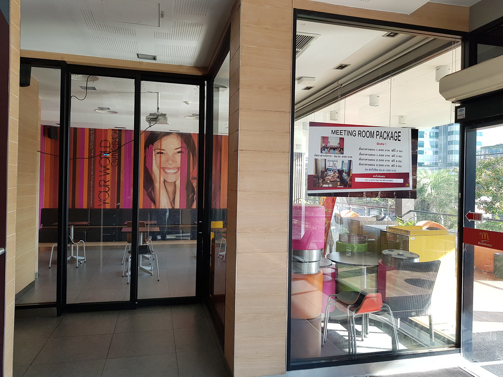 2nd Floor @ McDonald's in Din Daeong (opposite Pietra Hotel), Bangkok Thailand