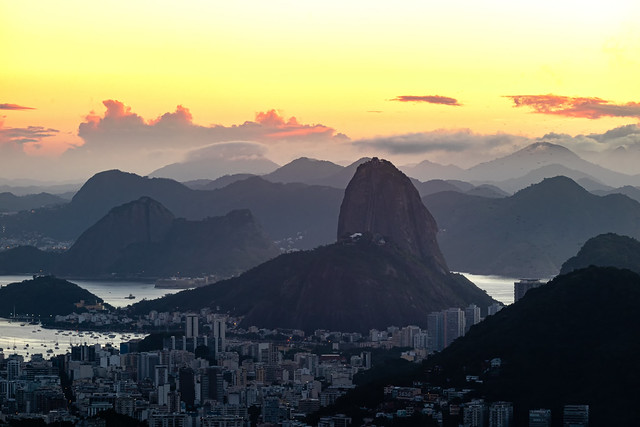 Amanhecendo na Vista Chinesa - Rio de Janeiro