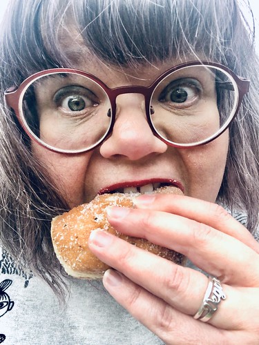 #vegan awaed-winning #semla #donut aka #semmelmunk 🌱💚✌, söderbergs bageri, telefonplan, stockholm, sweden, february 18, 2020