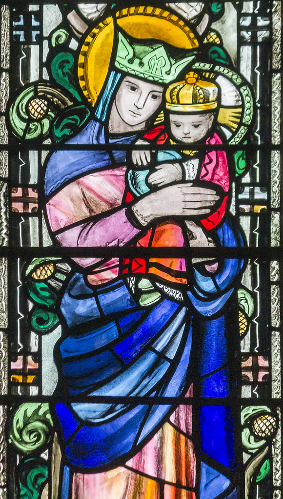Chesterfield, St Mary & All Saints' church, window detail