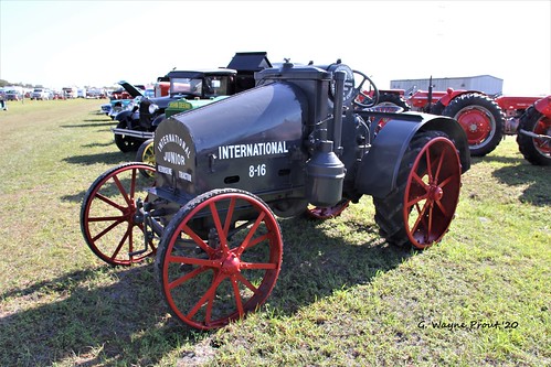 1919international816kerosenetractor international816kerosenetractor 1919 international 816 kerosene tractor 33rdannualantiqueengineandtractorswapmeet floridaflywheelersantiqueengineclub fortmeade polkcounty florida usa prout geraldwayneprout canon canoneos60d eos 60d digital dslr camera canonlensefs18135mmf3556is lens efs18135mmf3556is photographed photography vehicle farm farming equipment agricultural agriculture machine machinery 33rd annual antique engine flywheelers club swapmeet fort meade polk county stateofflorida