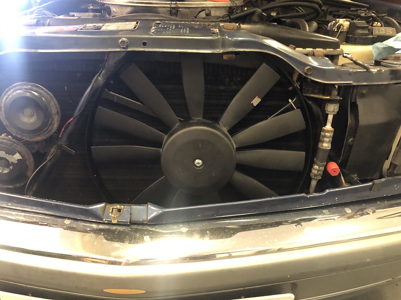 W126 sec auxiliary fan