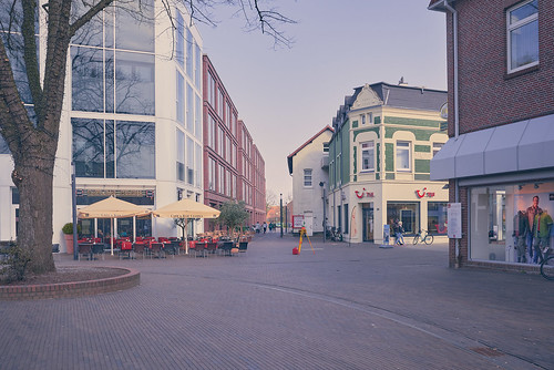 streetview marketplace square leerostfriesland niedersachsen deutschland