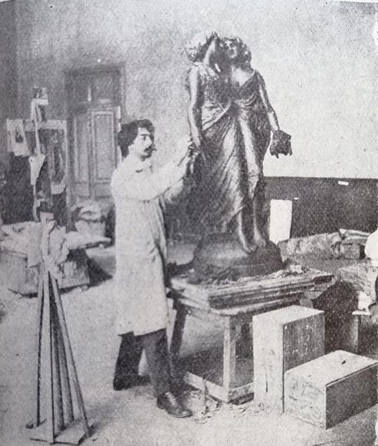 Carlos Canut de Bon (1887_1945) Escultor chileno, nacido en San Felipe Dentro de sus obras está : Monumento a Manuel Rodríguez en Temuco y San Fernando Monumento a Arturo Prat en Talcahuano y Monumento a la Batalla de Chacabuco en Los Andes