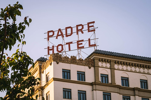 Padre Hotel Bakersfield California_DSF1258
