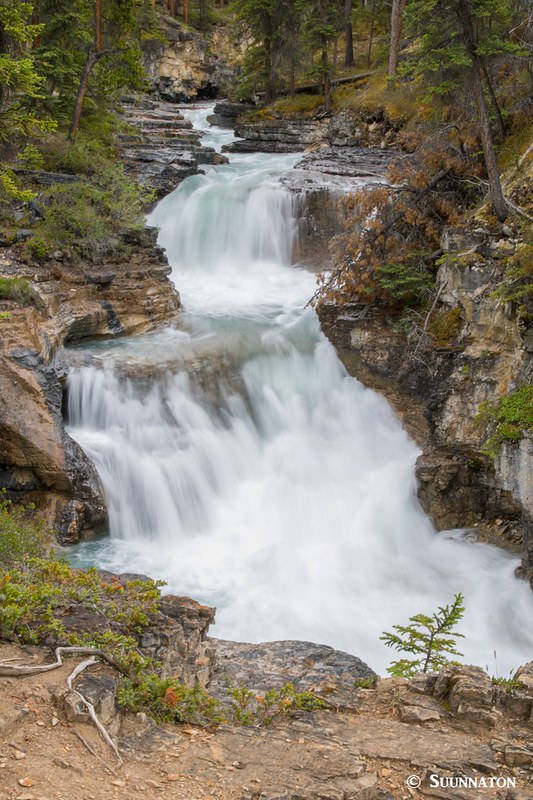 Stanley Falls, Jasperin kansallispuisto, Kalliovuoret, Kanada