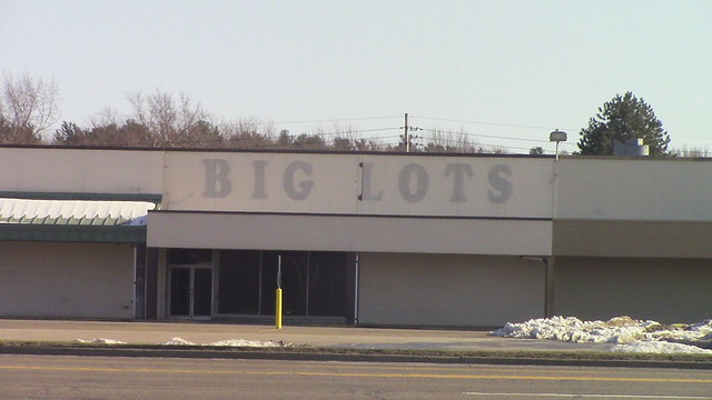 Former Kmart Foods/Valu King/Giant Eagle/Big Lots