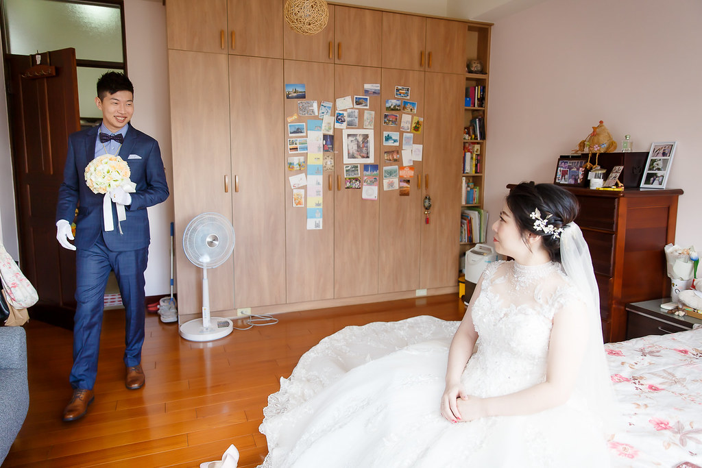 [婚禮攝影]文興文心 迎娶午宴@台中金華屋-最專業的團隊完成每場完美婚禮紀錄，拍的不只好更要快! #婚禮攝影