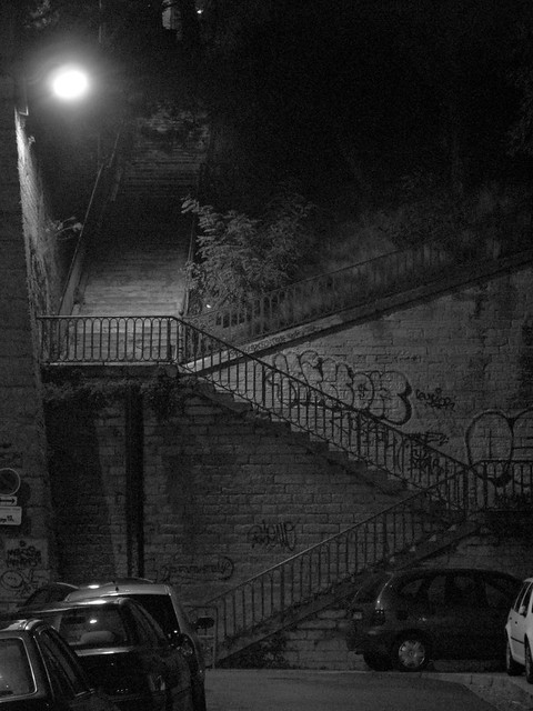 Sombres escaliers